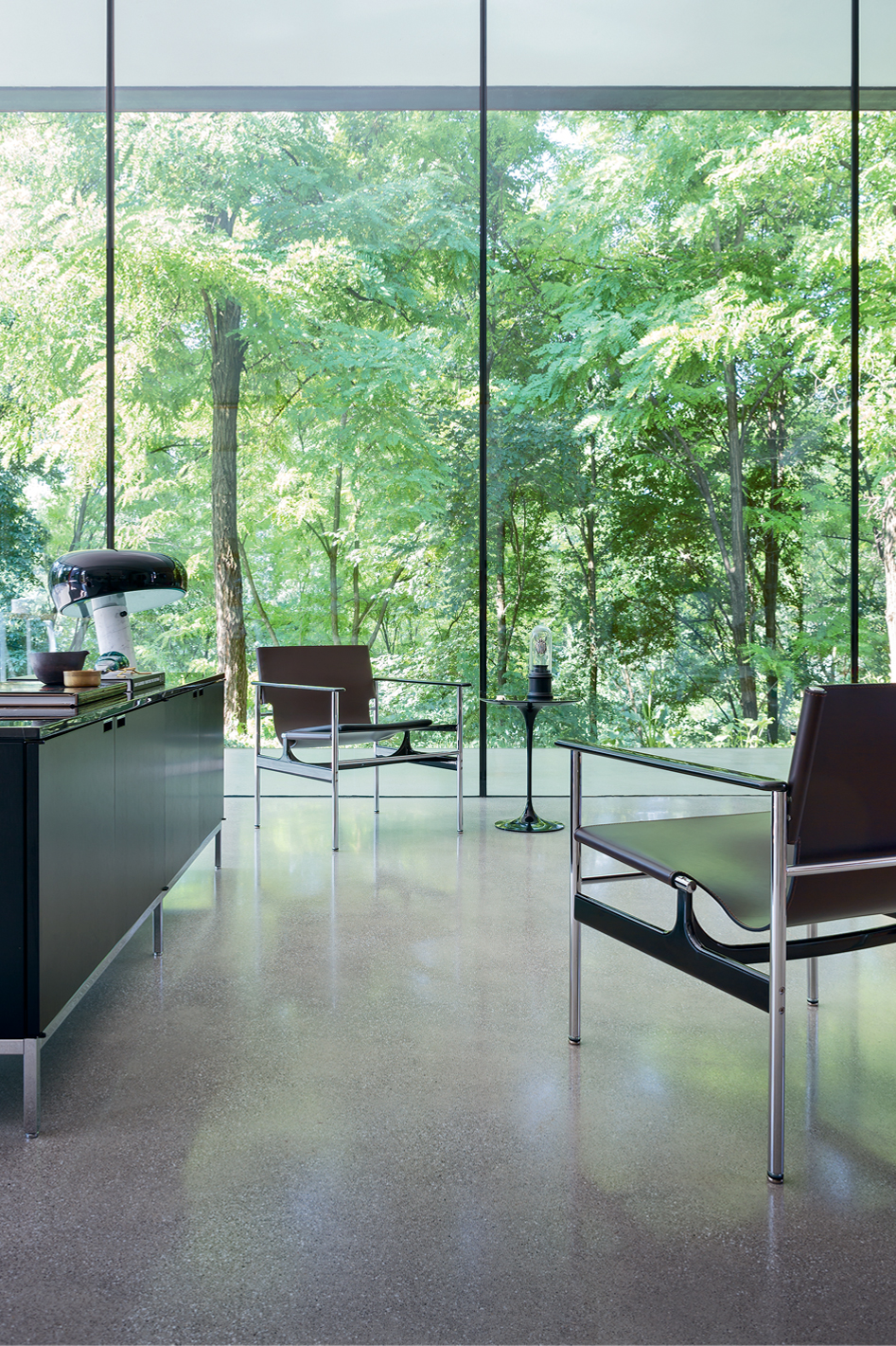Florence_Knoll_Credenza_8_sq_947x1421.jpg